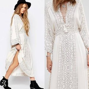 White Kimono Modern In Pearl Casual Maxi Dress